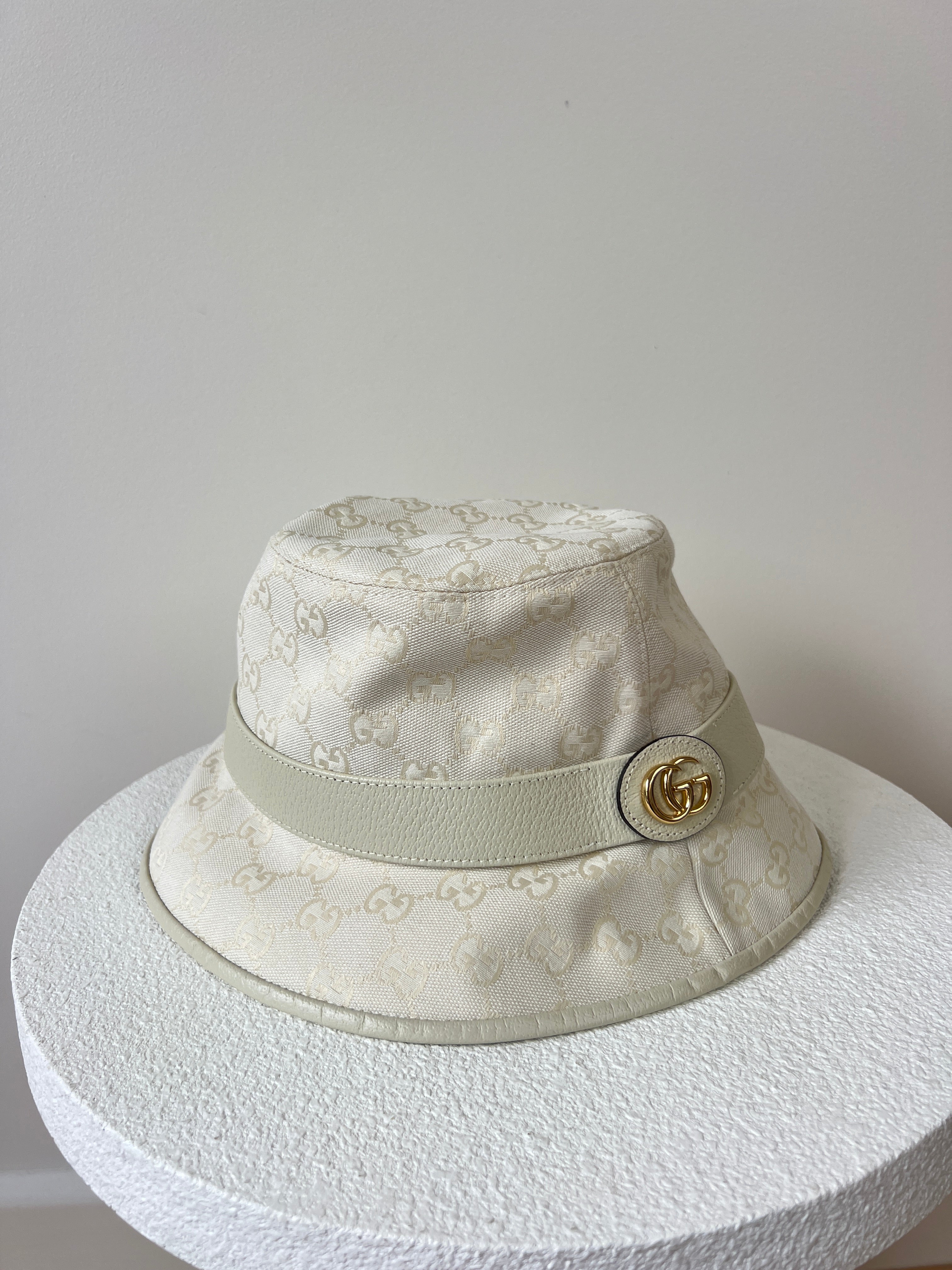 Gucci Hat Accessories
