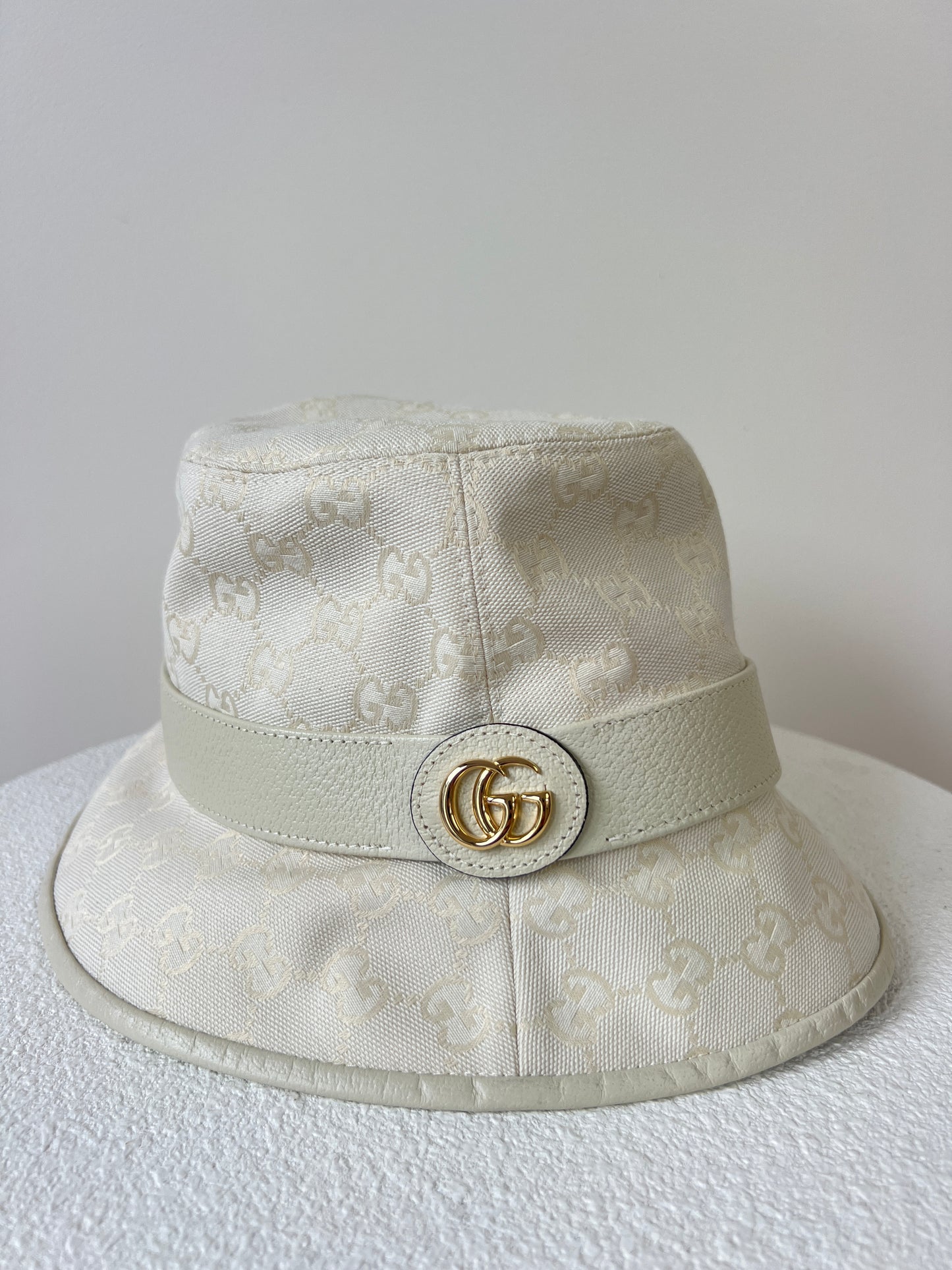 Gucci Hat Accessories