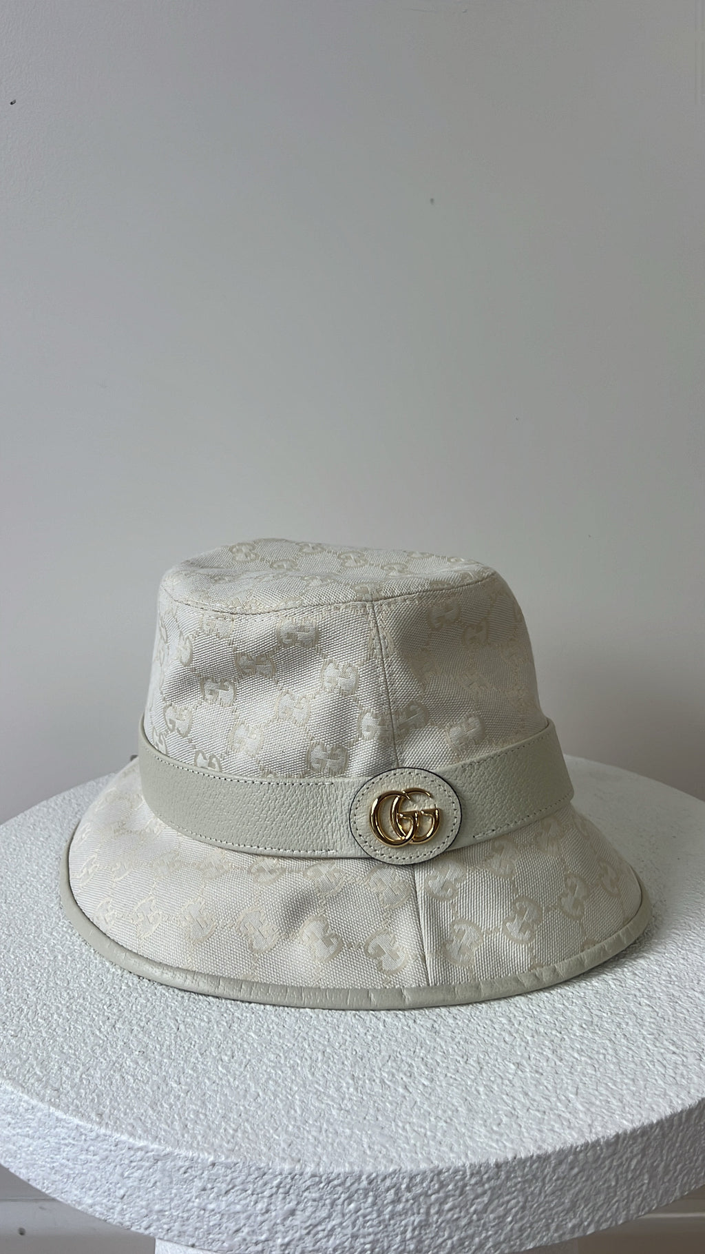 Gucci Hat Accessories