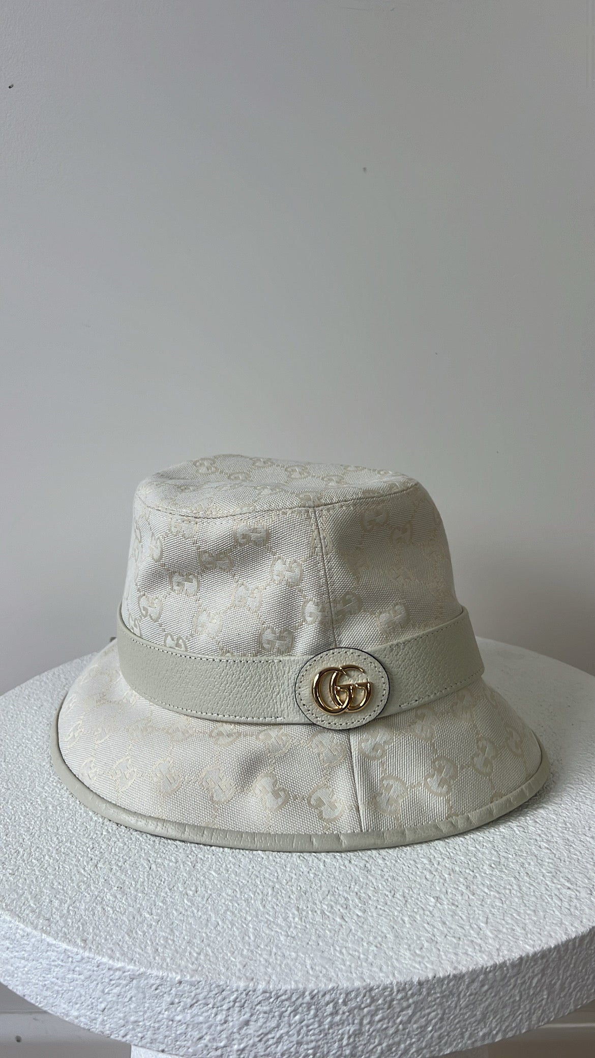 Gucci Hat Accessories