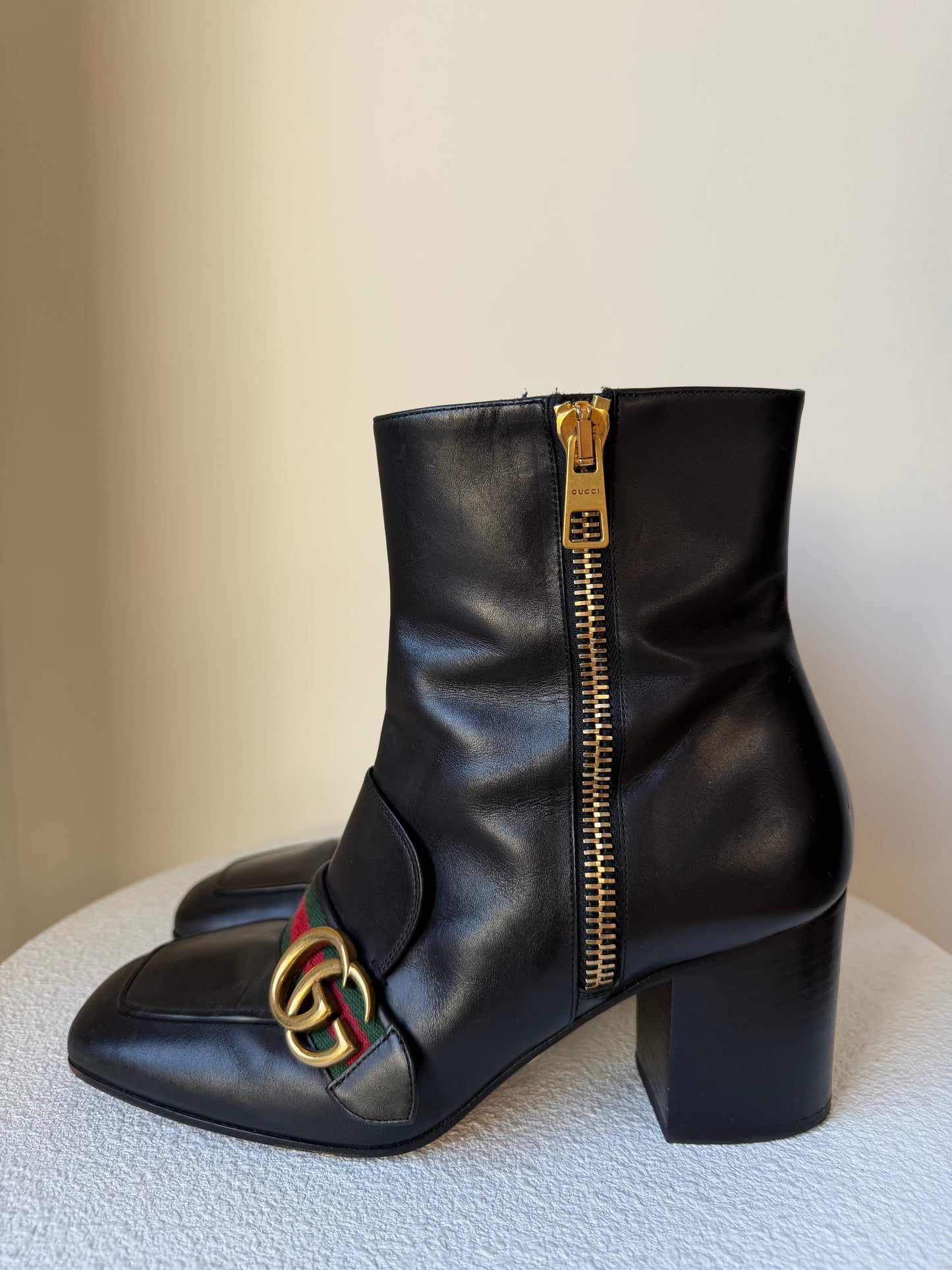 Gucci Shoes