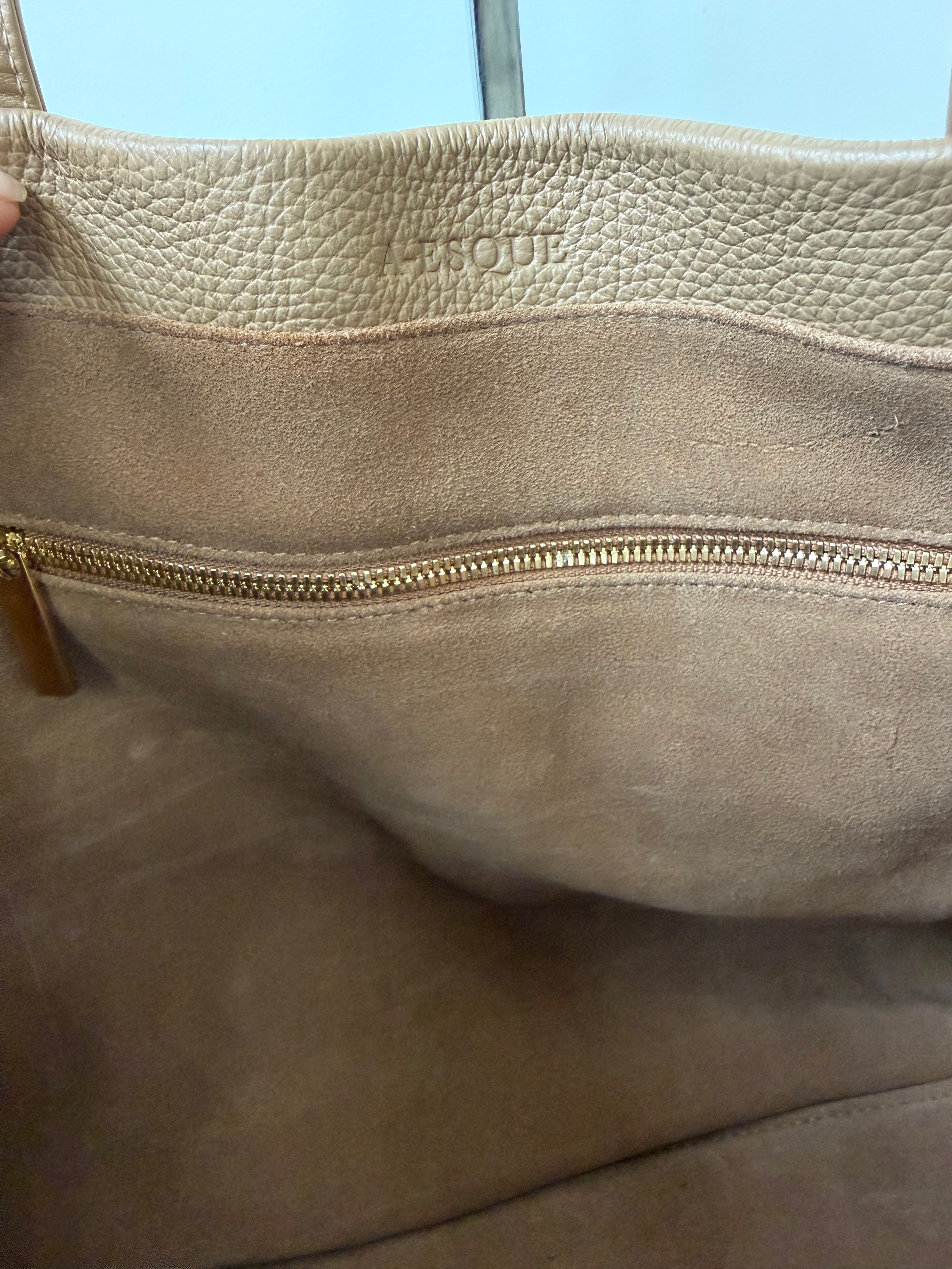 A - Esque Accessories
